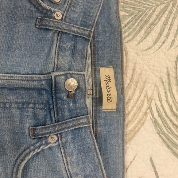 Mid rise Jean - Picture 2 of 3